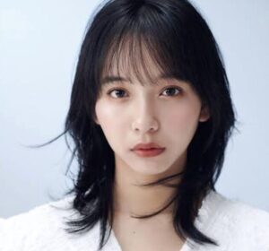 『山之内すず』とかいう顔だけ巨乳な女wwwwwwwww