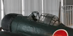 【画像】こういう戦闘機の操縦席の窓？みたいな所が開いてるけど苦しかったり寒かったりしないの？