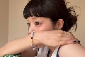 【画像】あいみょんのタトゥー、怖すぎて涙が止まらない