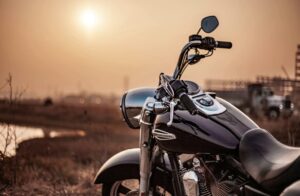 【動画】渋谷にいるバイクマン、イキりすぎている