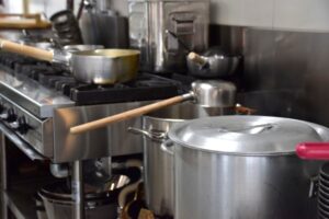 【画像】イキった意識高い系ラーメン屋にありがちなこういう麺の並べ方、ウザすぎる