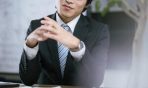 クソ社員「おーい、タイミーさーん」ワイ「はーい」