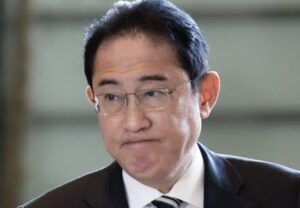 岸田くんのマスクの付け方wwwwwwwwww