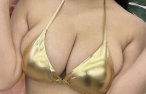 新卒の女性社員、職場でどん兵衛を食べてしまうwwwww