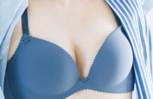 美人声優、トンデモないお乳を丸出ししてしまうwwwwwww