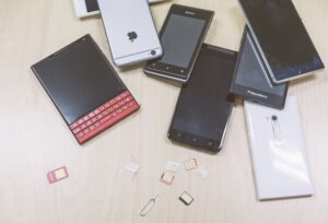 ソニー「20万円以上する最強スマホを作ったぞ！」→結果ｗｗｗ