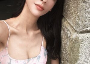 【速報】グラビアアイドルさん(29)、ガチで彼氏を募集中！条件はたったこれだけｗｗｗｗｗｗｗｗ