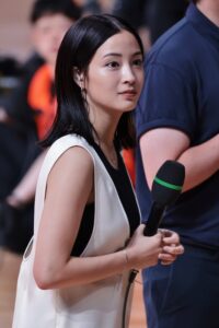 【画像あり】広瀬すずさん(27)ワキをご開帳