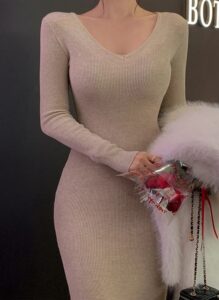 【画像あり】こういう体のライン丸わかりな服着てる女ｗｗｗｗｗ