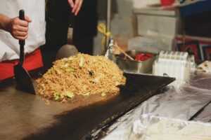 【乞食速報】カップ焼きそば、なんと10円で投げ売りされる！