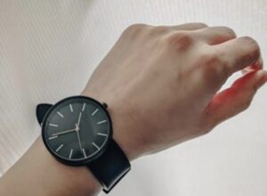 社会人のくせに15万以下の腕時計してる奴wwwwwwwwwwwww
