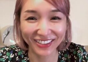 加護亜依(36)←ただのエロい谷間おばさんになっていたw
