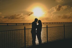 9年付き合った女が親戚だった、絶望感が半端ないｗｗｗｗｗｗｗ