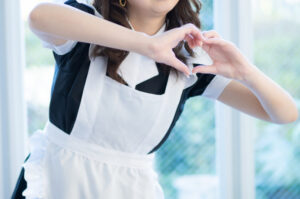 会うたびにバイト先の女先輩が女性器見せてくるんだけど