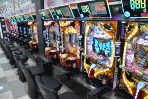【恐怖】パチンコに嫌悪感持ってるやつが一週間パチンコを経験したブログ、いかにパチンコが怖いかを教えてくれる