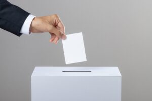 【選挙】ワイ、初めての投票で軽くパニックになるｗｗｗｗｗ