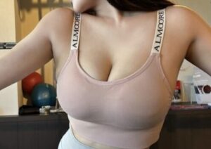 バスト95cmのアイドルさん、えちえちエクササイズwwwwww