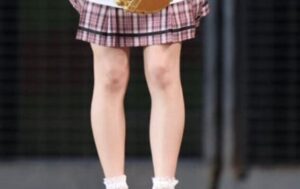 【画像】最新モー娘。の生足、エッドwwwwwwww