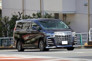 専門家「残クレアルファードのような買い方は世界じゃ常識、叩いてる人は情弱」