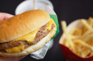 【画像】SNSで絶賛されてる都内のお高いハンバーガーｗｗｗｗｗｗｗｗ