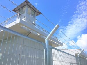 JSに性暴力して5年刑務所行ってたけど一昨日仮出所したｗｗｗｗｗ