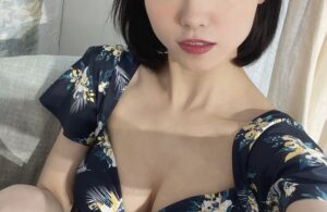 【画像】AKB髙橋彩音ちゃんの最新水着グラビアｷﾀ━━━━(ﾟ∀ﾟ)━━━━‼