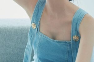 【画像】椎名林檎(45)、シコられたがりすぎるwwwwwwwww