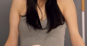 【画像】乳房が『まな板』の女子がダッシュした結果wwwwwww