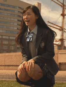 【gif】福原遥さん、パ●チラか