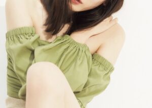 声優のくせに『こんな感じで』乳房デカい奴wwwww