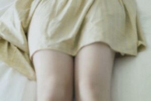 【画像】トー横女子、体がぺっらぺら