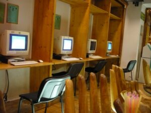 VIP2003年頃「パソコンは高級品で底辺いなかった、アホはネット接続できなかった」