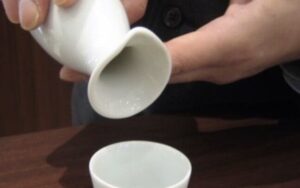 【画像】マナー講師、やはり無能だったwww証拠がこれ