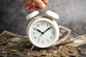 【画像】この３時間限定の神バイト行くか迷ってる
