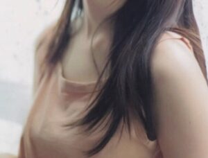 【画像】この女子中学生とお泊まりできるならどうする？wwwwww