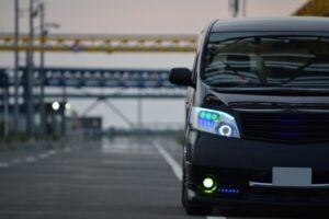 道路走行中ワイ「ん？後ろに厳ついアルファードおるやん、ノロノロ運転したろ！ｗ」