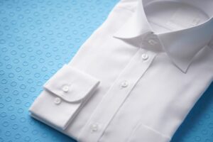 【透けハラ】男の「透け乳首」問題、エロすぎるとの声が多数♥