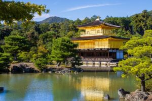 【画像】最近のJCはこういうスケベな格好で修学旅行に来るらしいｗｗｗｗｗｗｗｗ