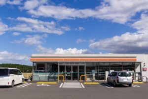 コンビニ経営者やけどなんか質問ある？