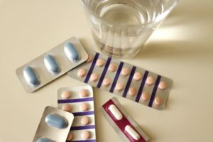 【悲報】脳出血で半身麻痺ワイ、何もやる事がない