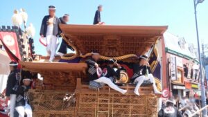 【動画】大阪だんじり祭り、クソヤバい事になるｗｗｗｗｗｗｗｗｗ