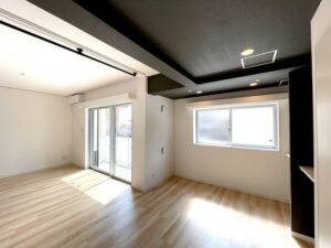 【画像】部屋の中にドアがあってその中にトイレがあるアパートに住んでるやつｗｗｗｗｗｗｗ