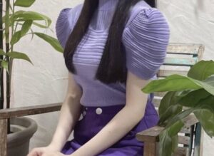 【画像】チアガールさん、太ももが揺れまくってて草