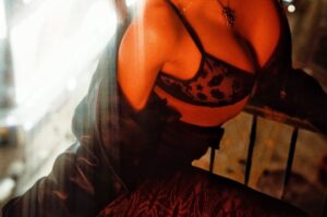 【画像】DJ SODAさんのエッチしたくなるあたシコボディｗｗｗｗｗｗｗｗｗｗ