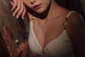 【画像】限界集落の看護師、めちゃくちゃに犯されるｗｗｗｗｗｗｗ