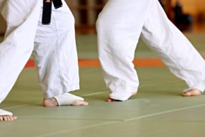中学生ワイ「柔道全国2位？ｗいうても女子やんｗしかも体重50kgも無いとか技なんて効かんわｗ」
