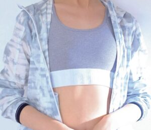 【画像】国民的主人公の奥さん、えっちBODYすぎたwwwwwwww