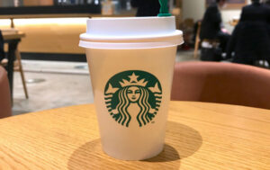 【悲報】スターバックスさん、バイトのえり好みをしまくってることがバレ炎上ｗｗｗｗｗ