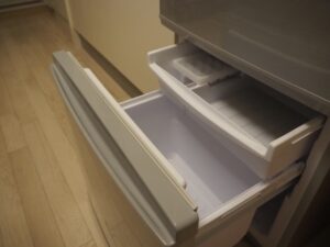 【恐怖】行方不明になっていた女子、冷凍庫から発見される…。