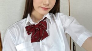 【画像】幼馴染ギャルのパンチラ、勃起しない方が無理